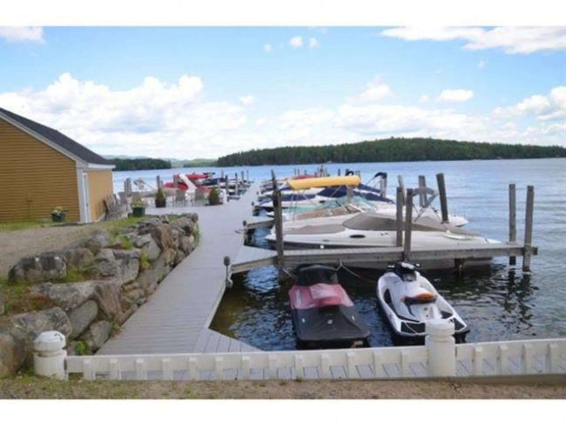 4 Lands End Lane Moultonborough NH 03254