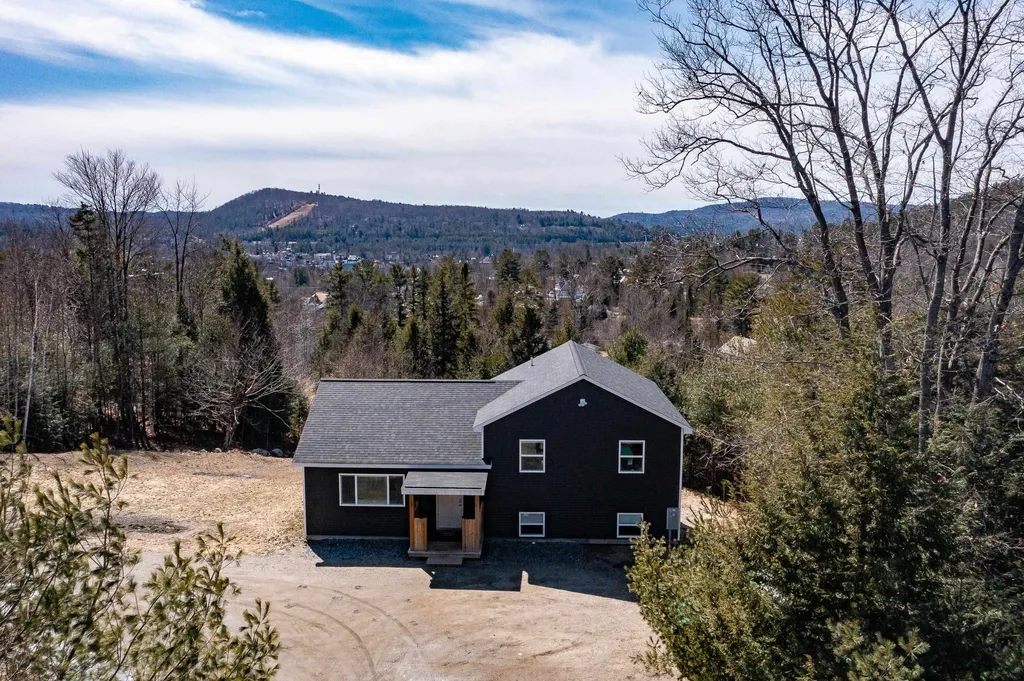 100 Timber Lane Littleton NH 03561