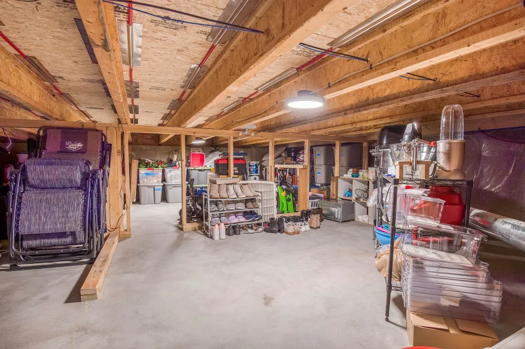 100 Timber Lane Littleton NH 03561