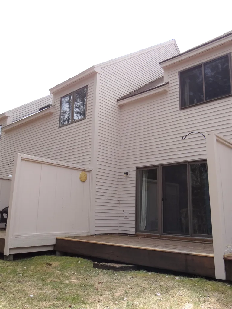 189 Woodhaven Drive Hartford VT 05001
