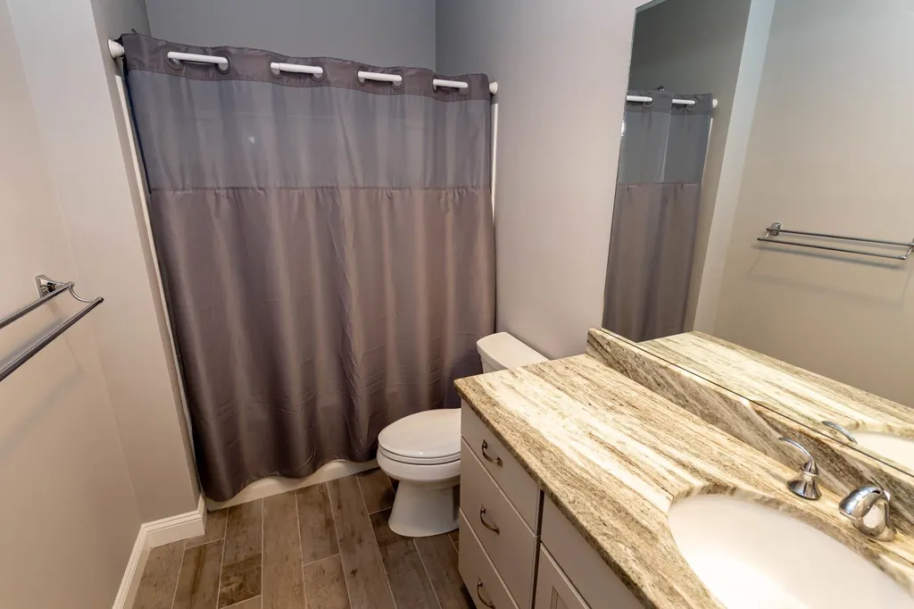 11 Garrison Lane Exeter NH 03833