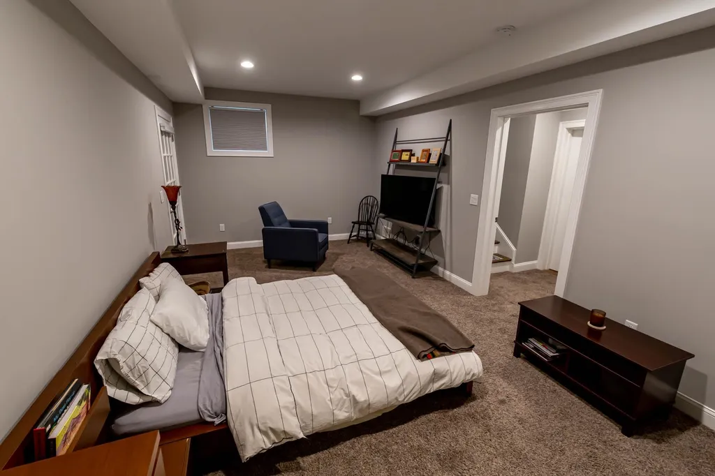 11 Garrison Lane Exeter NH 03833