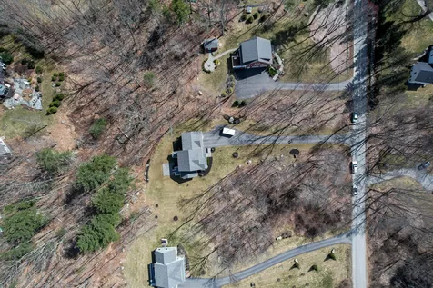 11 Garrison Lane Exeter NH 03833