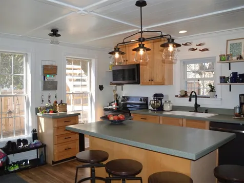 498 Bean Road Colchester VT 05446
