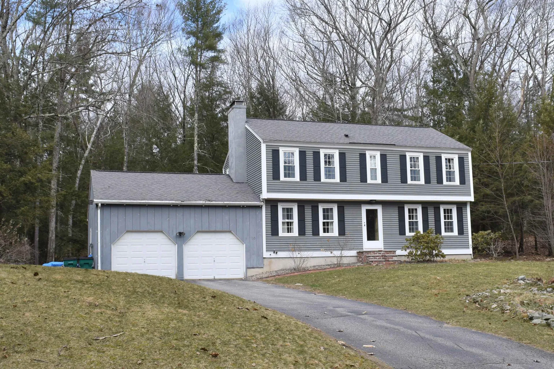 10 Woodland Drive Amherst NH 03031