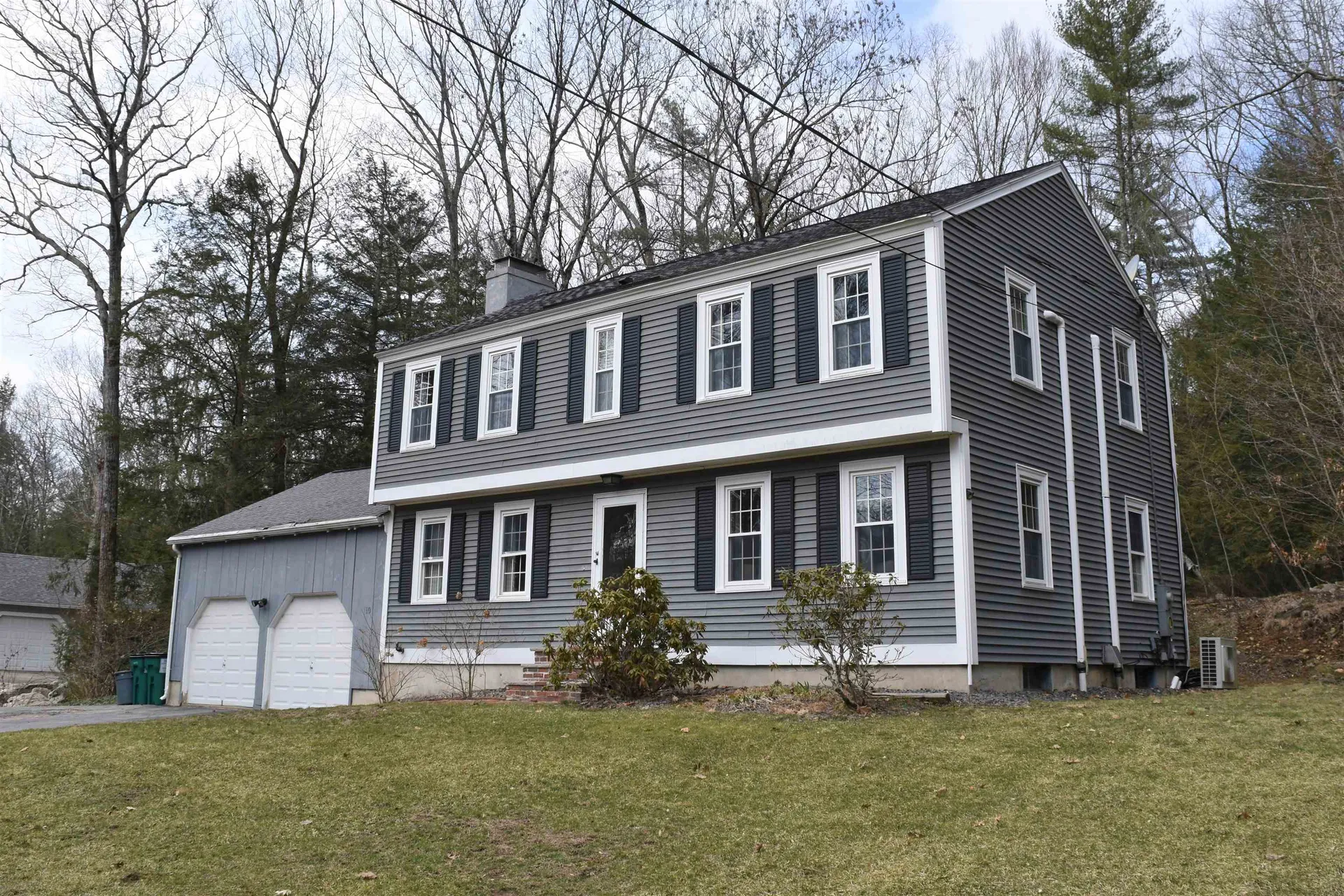 10 Woodland Drive Amherst NH 03031