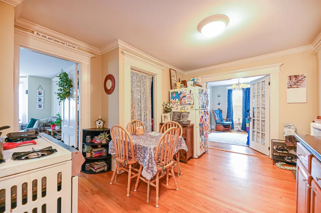 817 Clay Street Manchester NH 03103