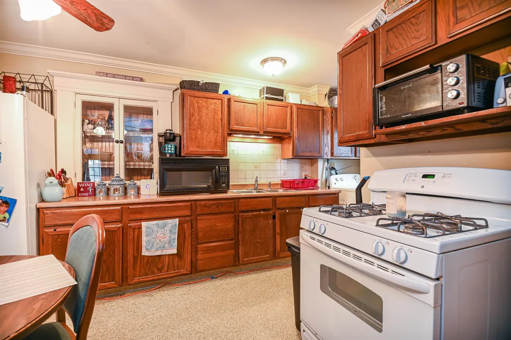 817 Clay Street Manchester NH 03103