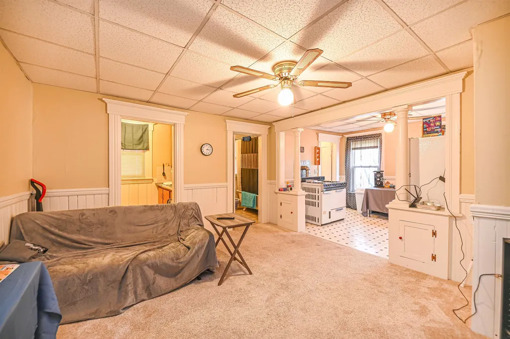 817 Clay Street Manchester NH 03103