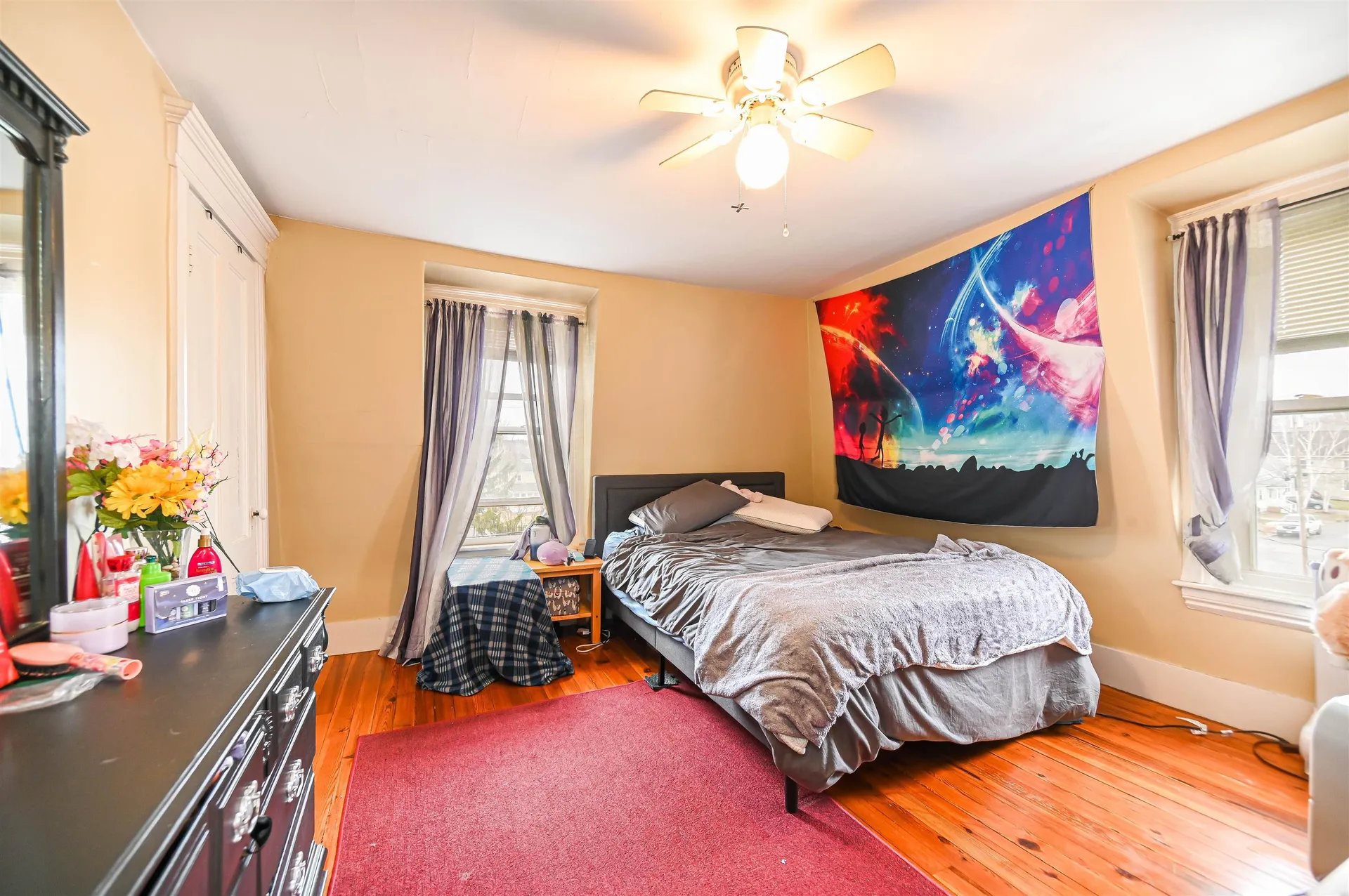 817 Clay Street Manchester NH 03103
