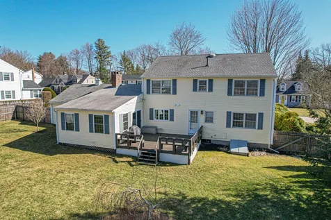 130 Steinmetz Drive Manchester NH 03104