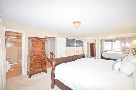 130 Steinmetz Drive Manchester NH 03104
