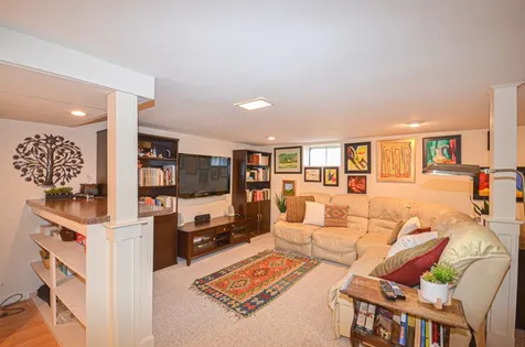 130 Steinmetz Drive Manchester NH 03104
