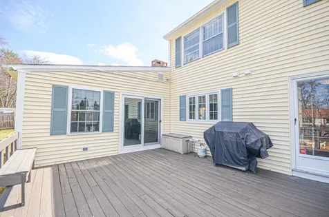 130 Steinmetz Drive Manchester NH 03104