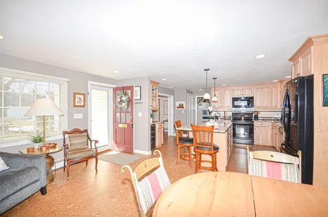 130 Steinmetz Drive Manchester NH 03104