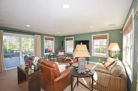 130 Steinmetz Drive Manchester NH 03104