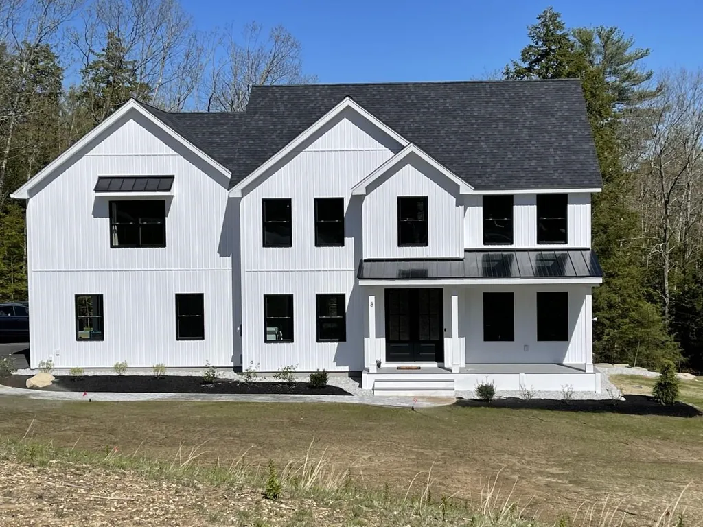 47 Love Lane Hollis NH 03049