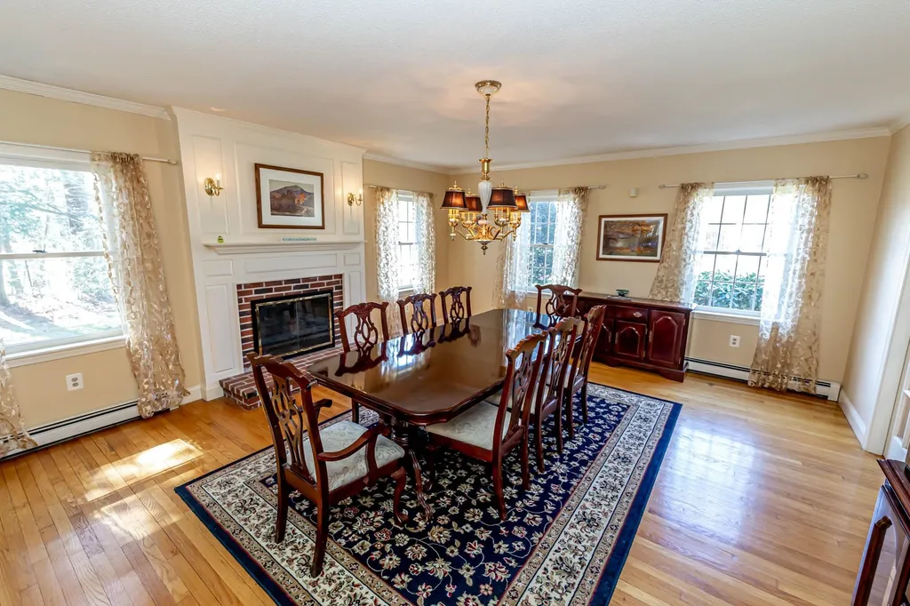 78 Hickory Road Hampstead NH 03841