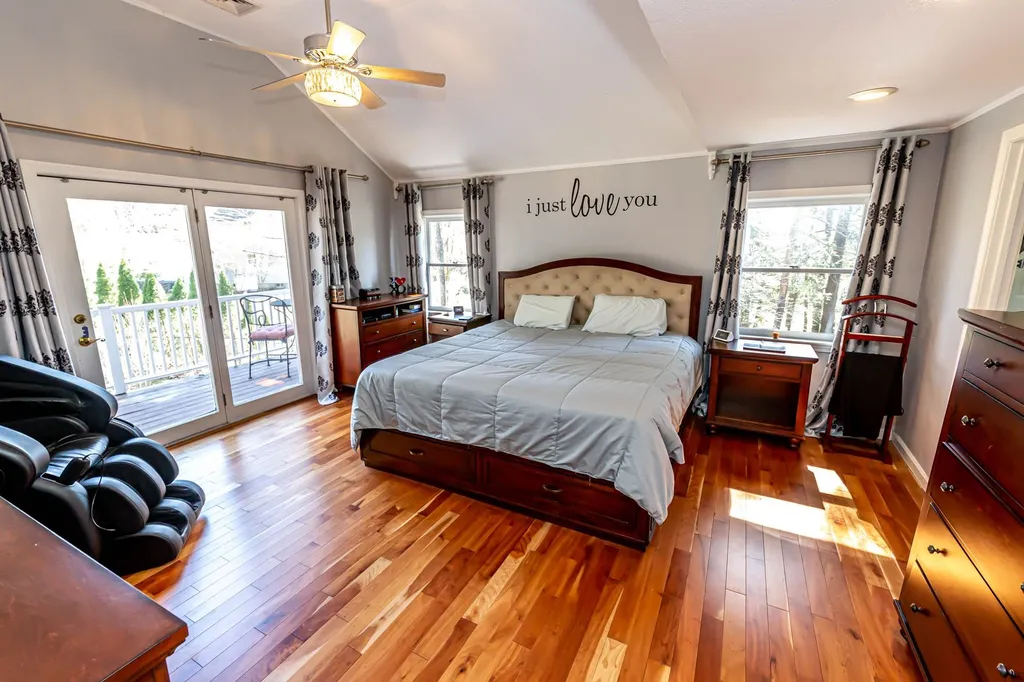 78 Hickory Road Hampstead NH 03841