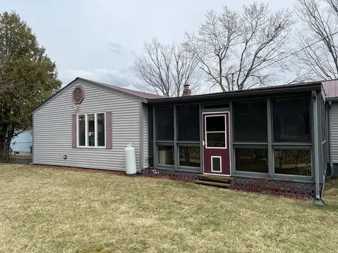 20 Finn Avenue St. Albans City VT 05478