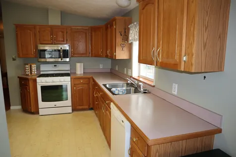 74 Dudley Circle Laconia NH 03246