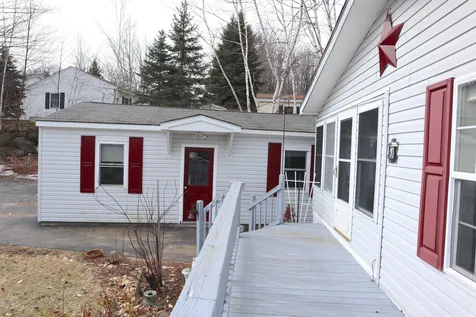 74 Dudley Circle Laconia NH 03246