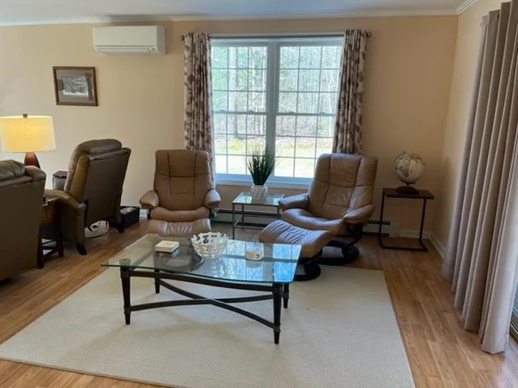617 Foster Hill Road Henniker NH 03242