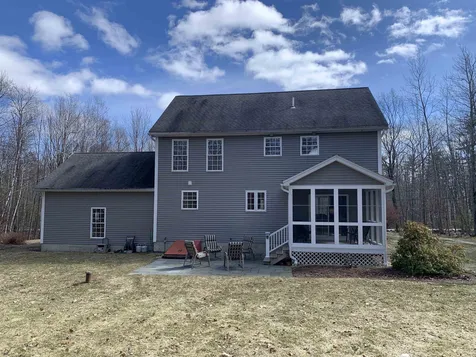617 Foster Hill Road Henniker NH 03242