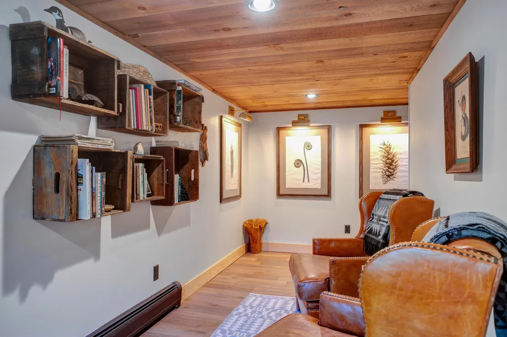3369 Hartland Hill Road Woodstock VT 05091