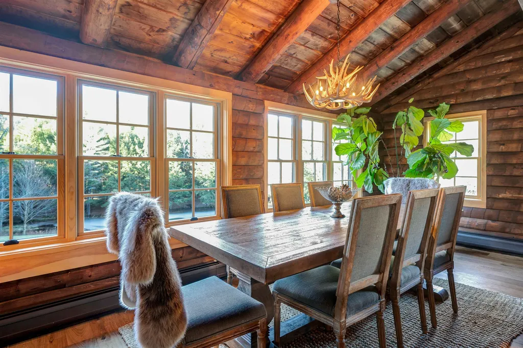 3369 Hartland Hill Road Woodstock VT 05091