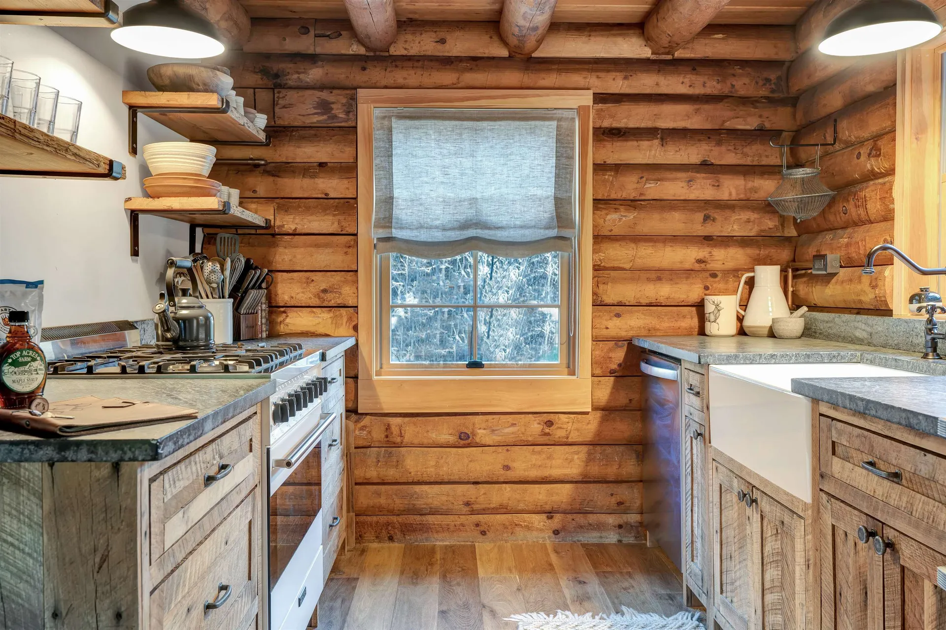 3369 Hartland Hill Road Woodstock VT 05091