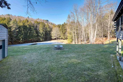 3369 Hartland Hill Road Woodstock VT 05091