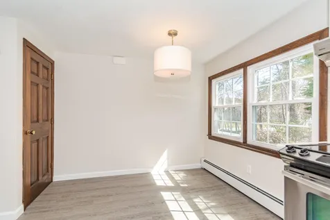 14 Cole Street Salem NH 03079