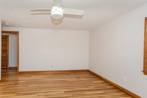 14 Cole Street Salem NH 03079