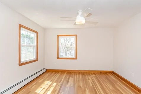 14 Cole Street Salem NH 03079