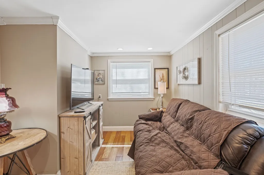 19 Smith Garrison Road Newmarket NH 03857