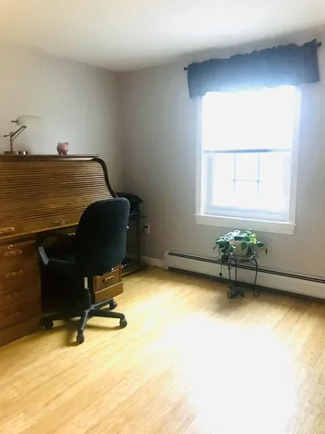 24 Gibson Road Hillsborough NH 03244