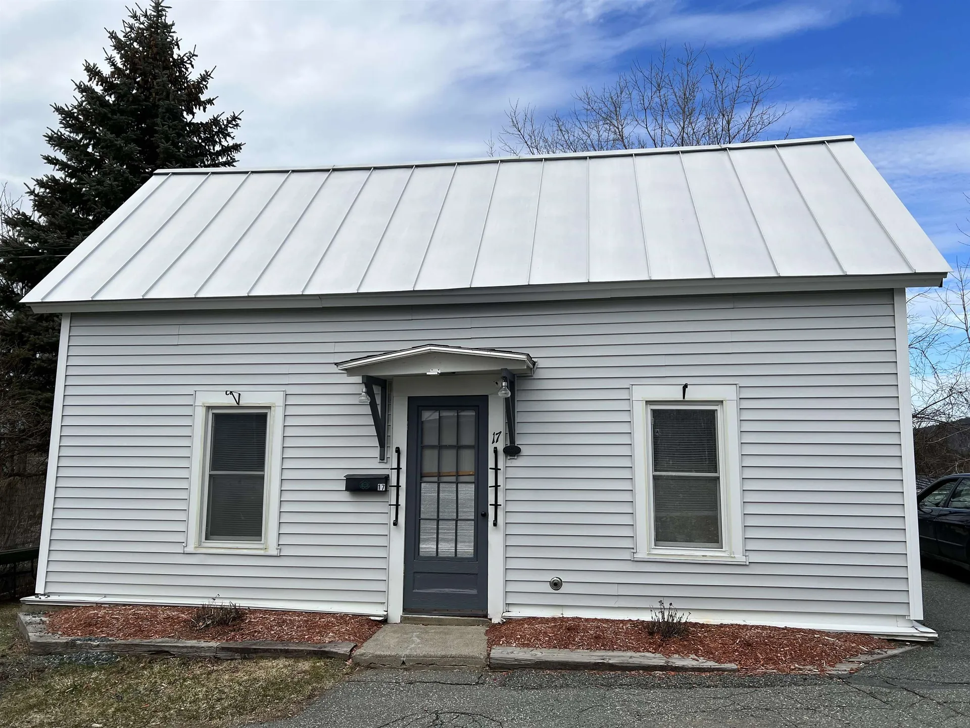15-17 Light Street Lebanon NH 03766