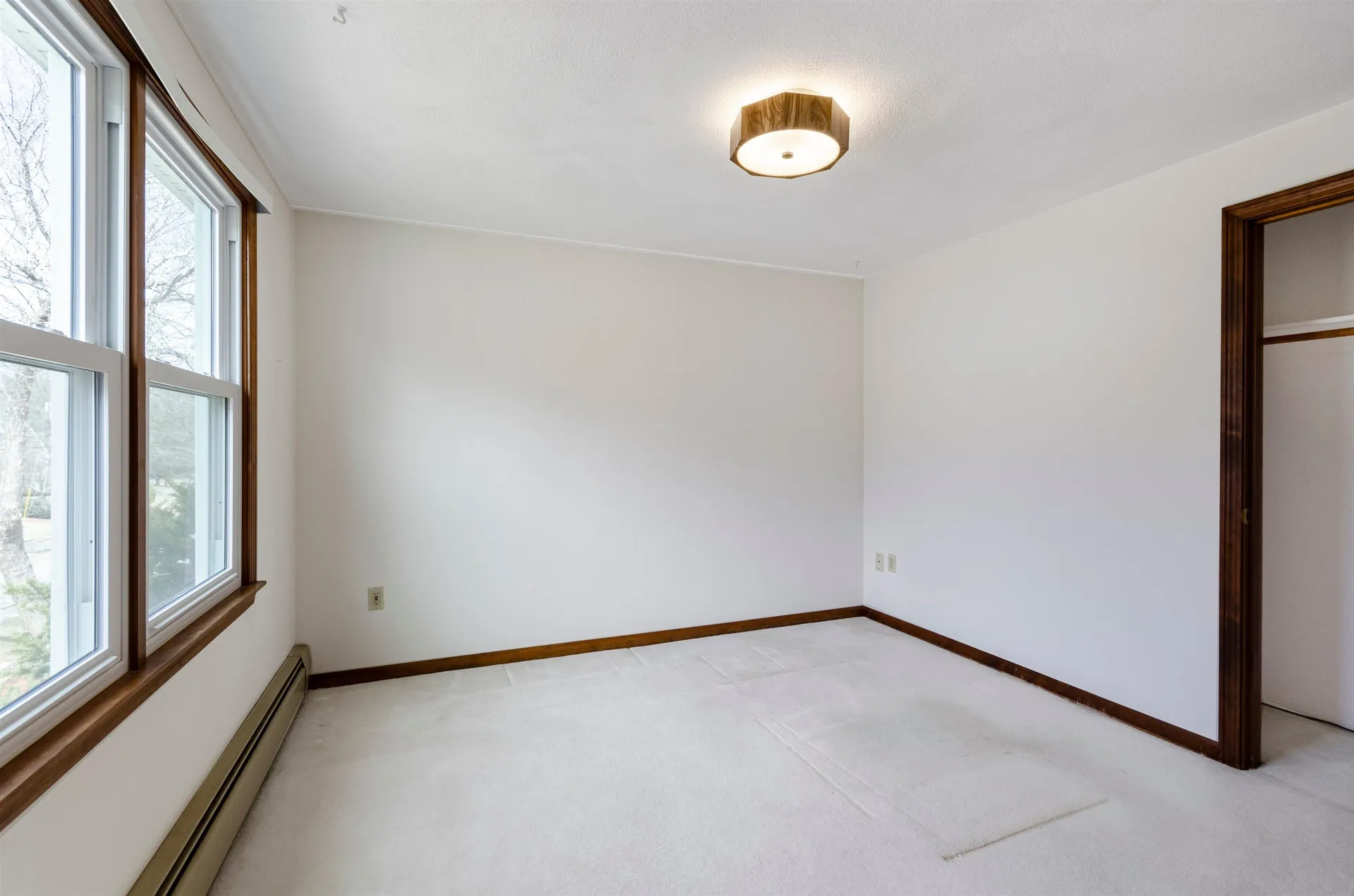 53 Parrish Hill Drive Nashua NH 03063