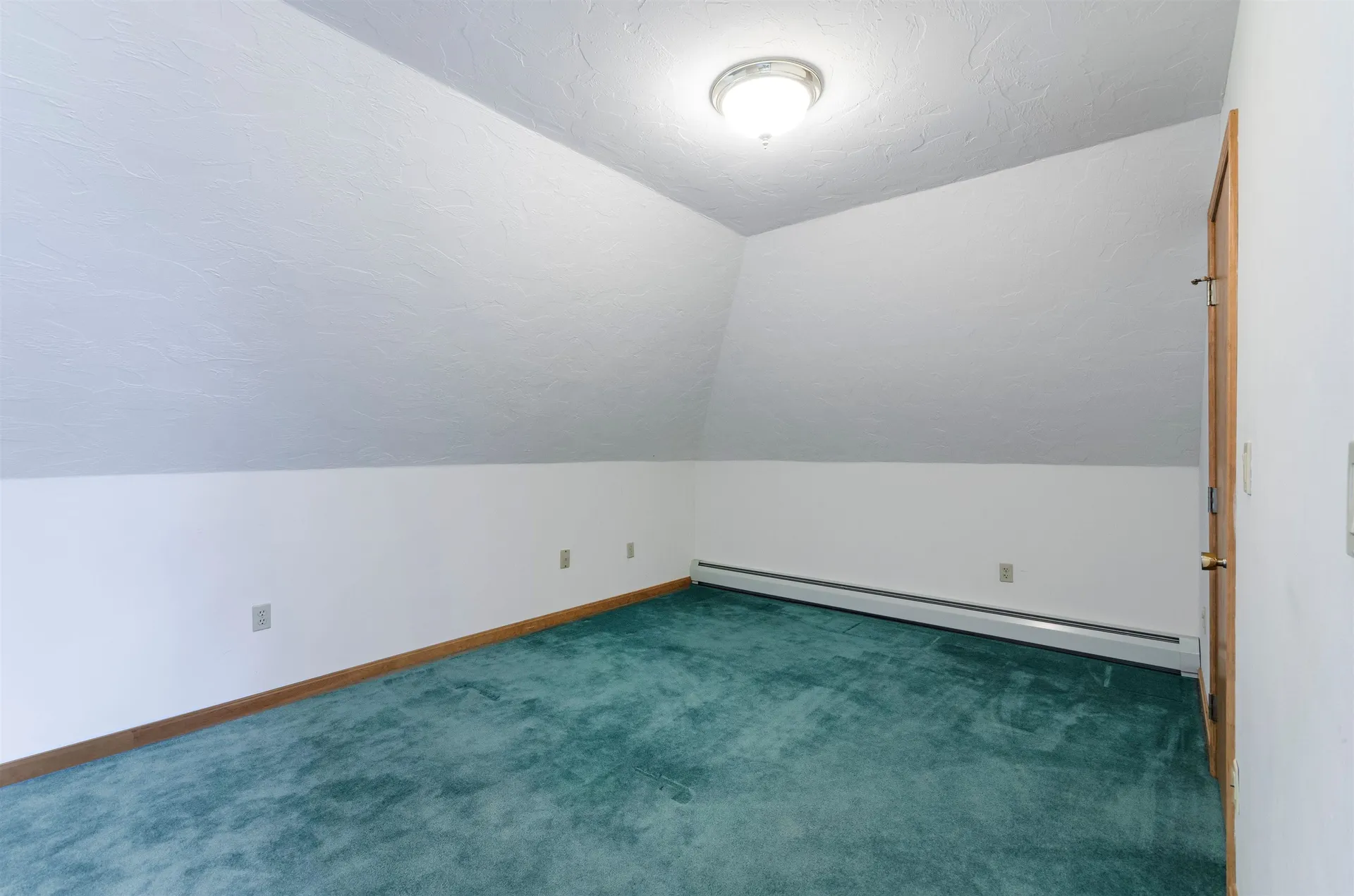 53 Parrish Hill Drive Nashua NH 03063