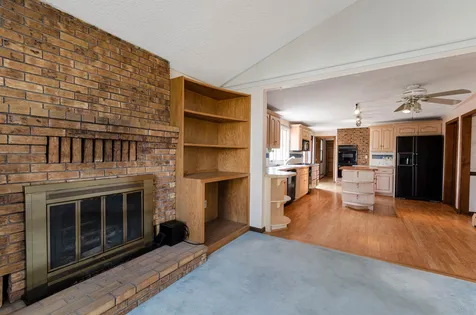 53 Parrish Hill Drive Nashua NH 03063