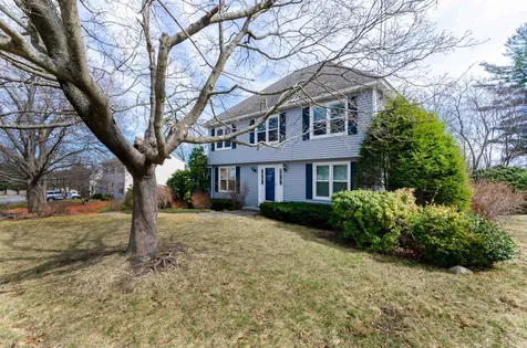 53 Parrish Hill Drive Nashua NH 03063