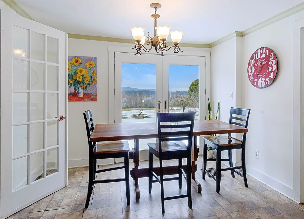 292 Williams Hill Road Grafton NH 03240