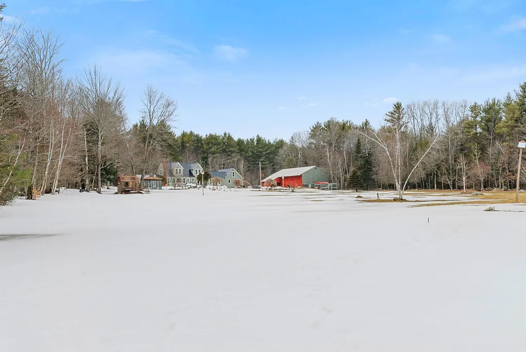 292 Williams Hill Road Grafton NH 03240