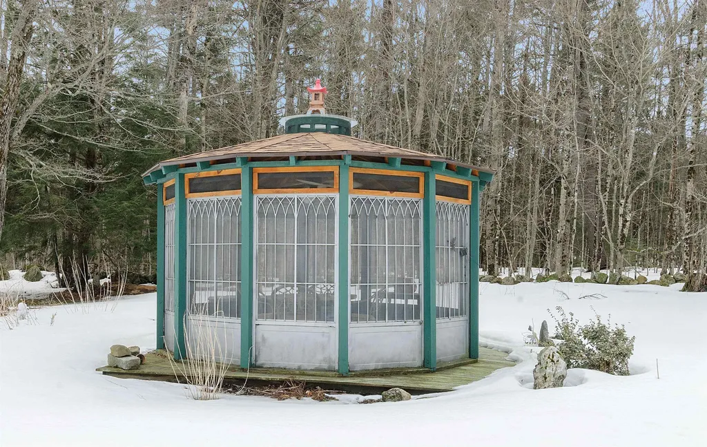 292 Williams Hill Road Grafton NH 03240