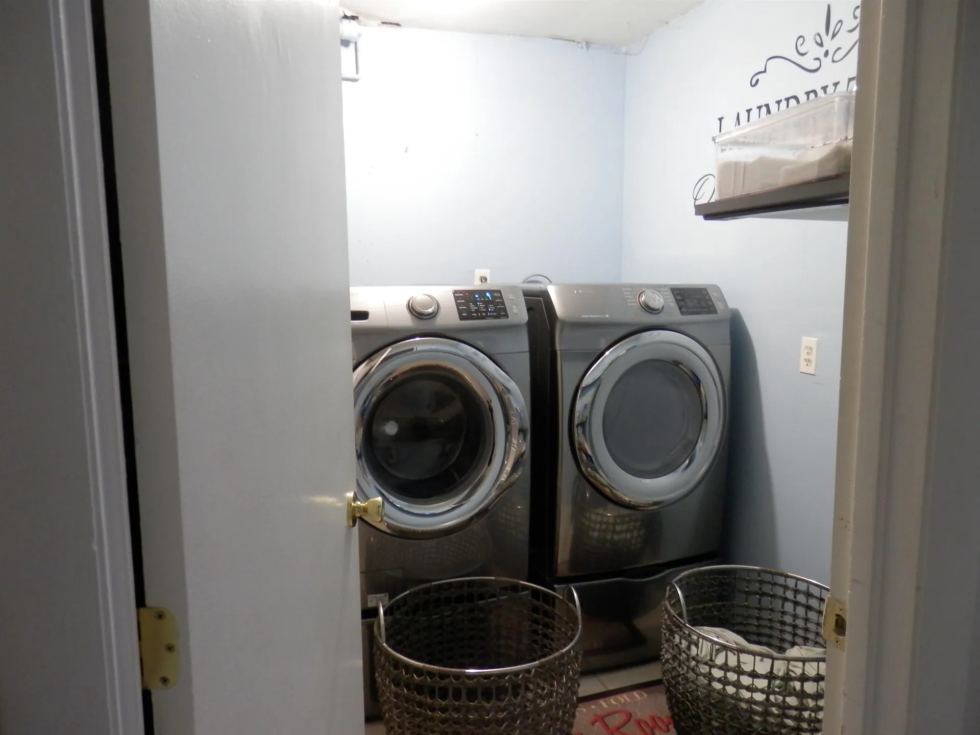 79 Adams Road Londonderry NH 03053