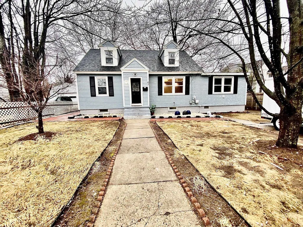 43 Alger Street Manchester NH 03103
