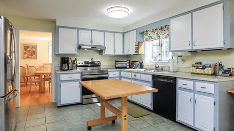 45 Highland Farms Drive Bedford NH 03110