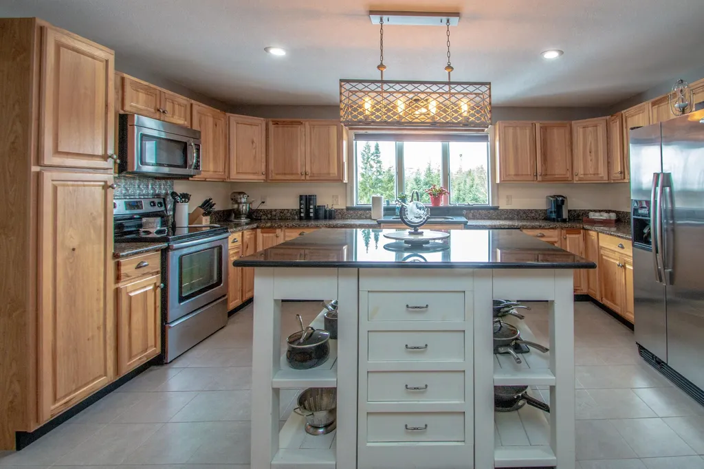 6 Great Rock Road Lancaster NH 03584