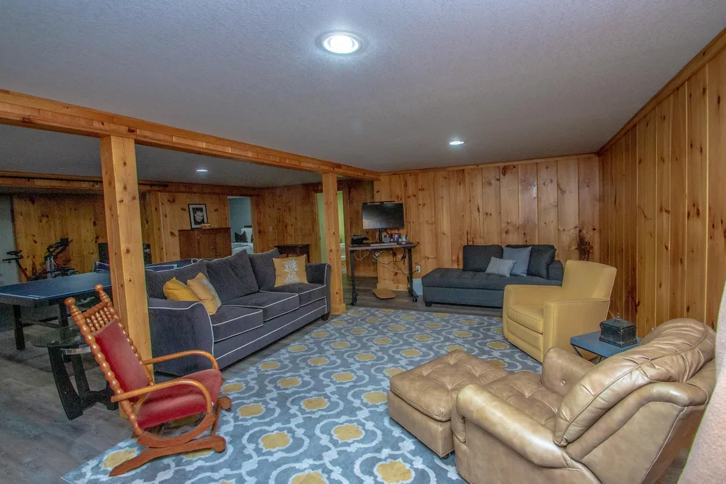 6 Great Rock Road Lancaster NH 03584